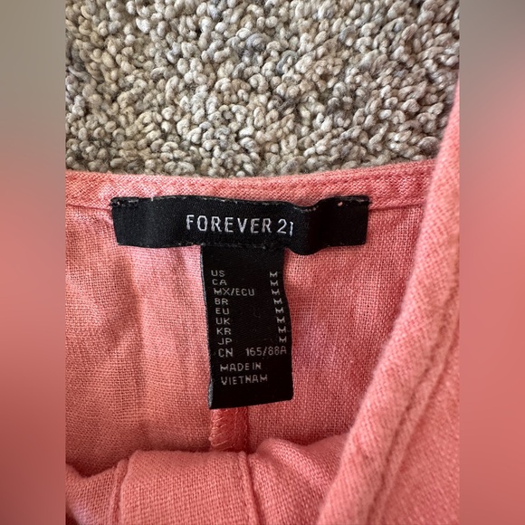 Two casual linen dresses - Picture 3 of 11